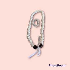 Vintage Hawaiian wedding necklace & elastic bracelet made from shells